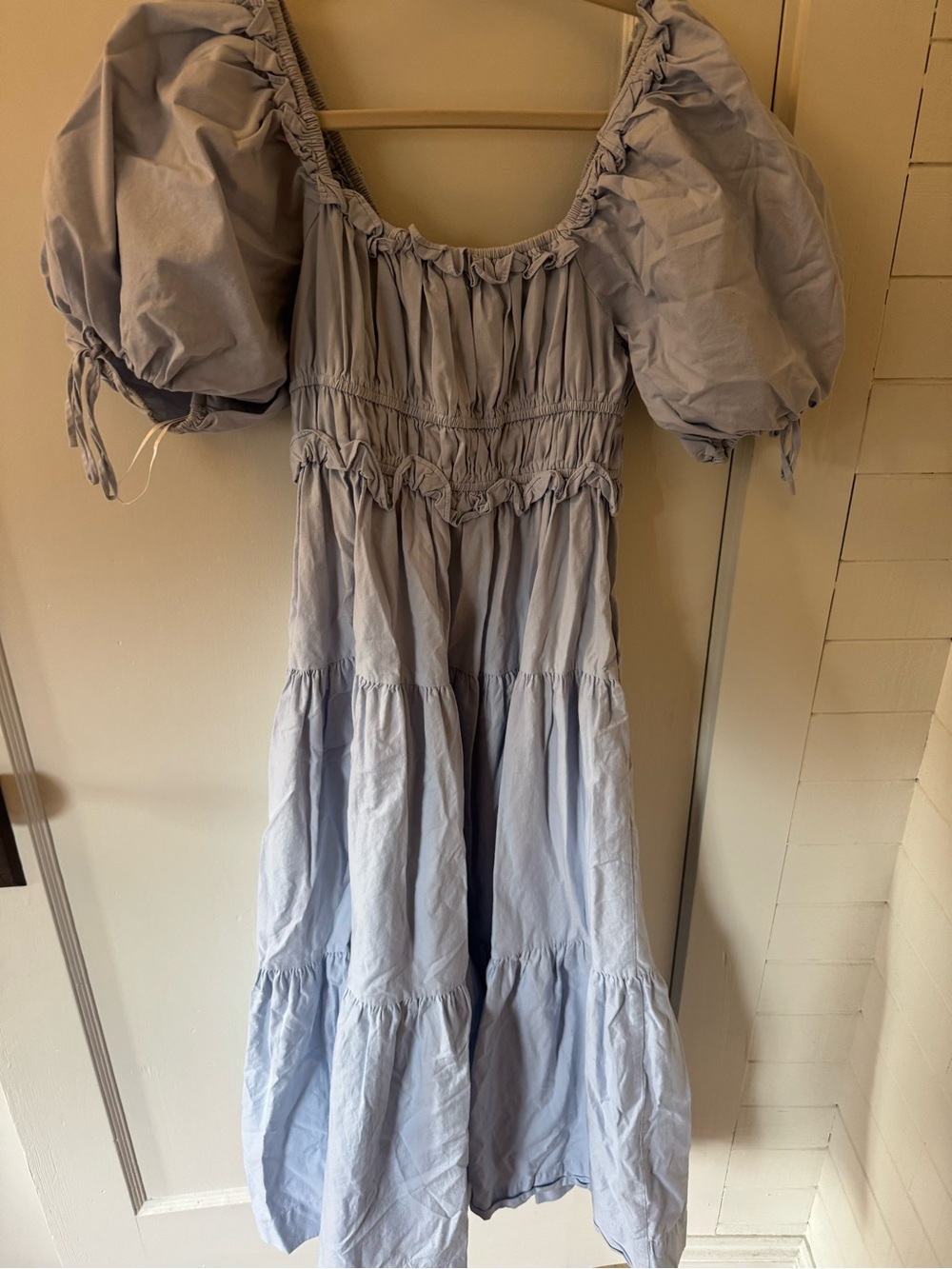 En Saison Puff Sleeve Tiered Cotton Midi-Dress - Picture 3 of 3